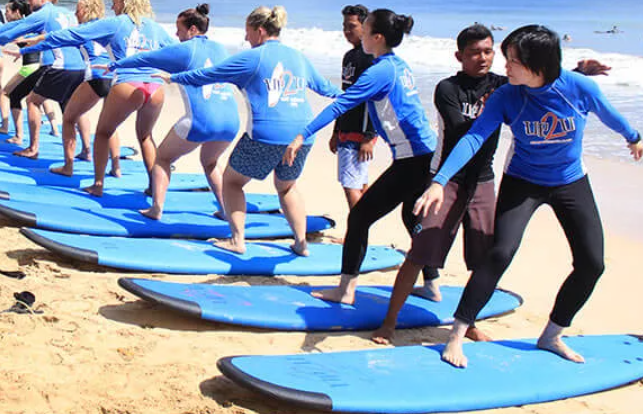 Surf lesson coaching